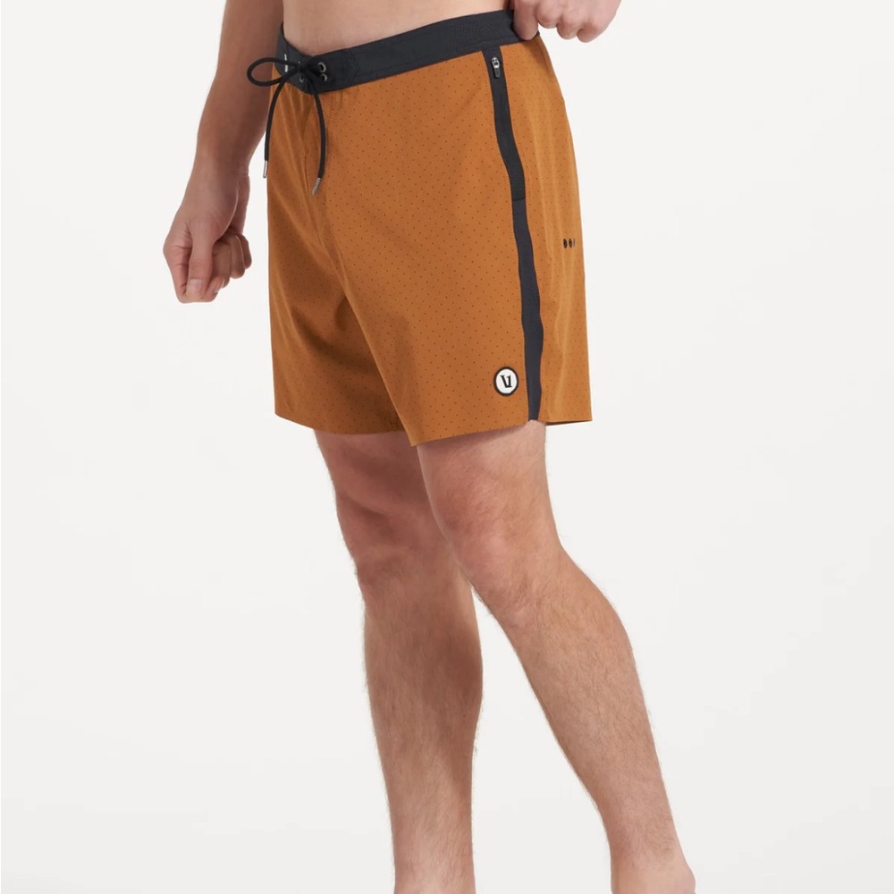 Vuori Water Tech The Knox Board Shorts Swim Trunks Size 36 Khaki Bronze unlined